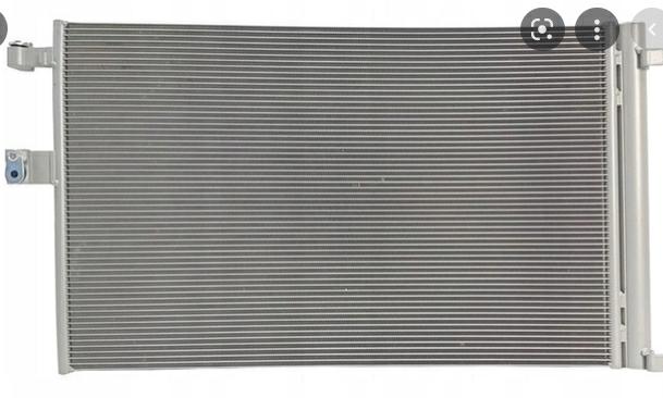 Articolo CM93T - CONDENSATORE BMW X3 X5