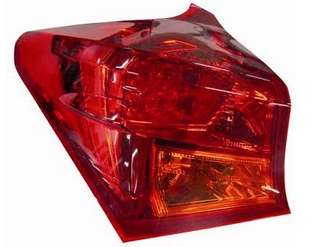 Articolo FHZ93 - GR OTTICO P/DX A LED TOYOTA AURIS 10/12>
